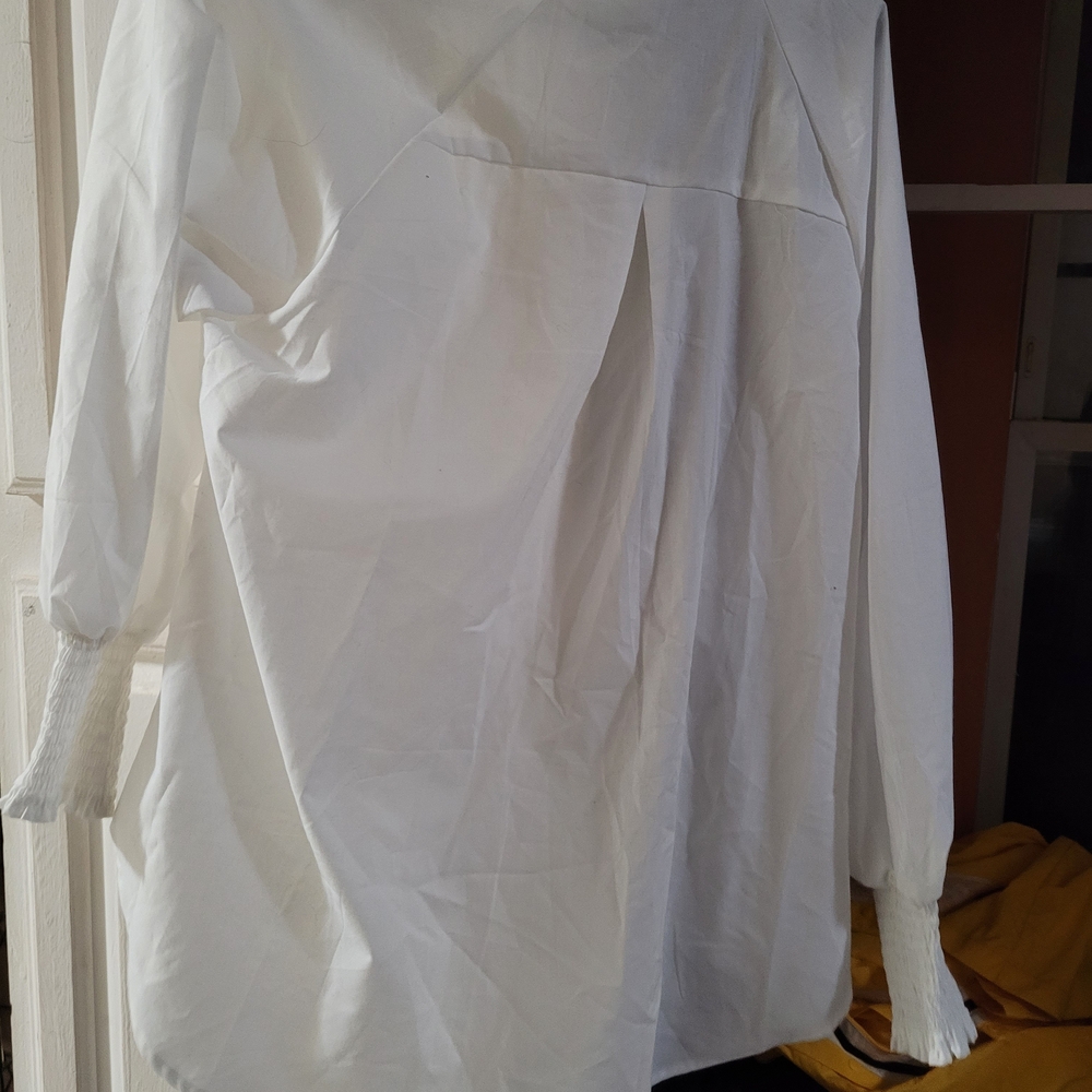 Lemafer White Top - Picture 3 of 3
